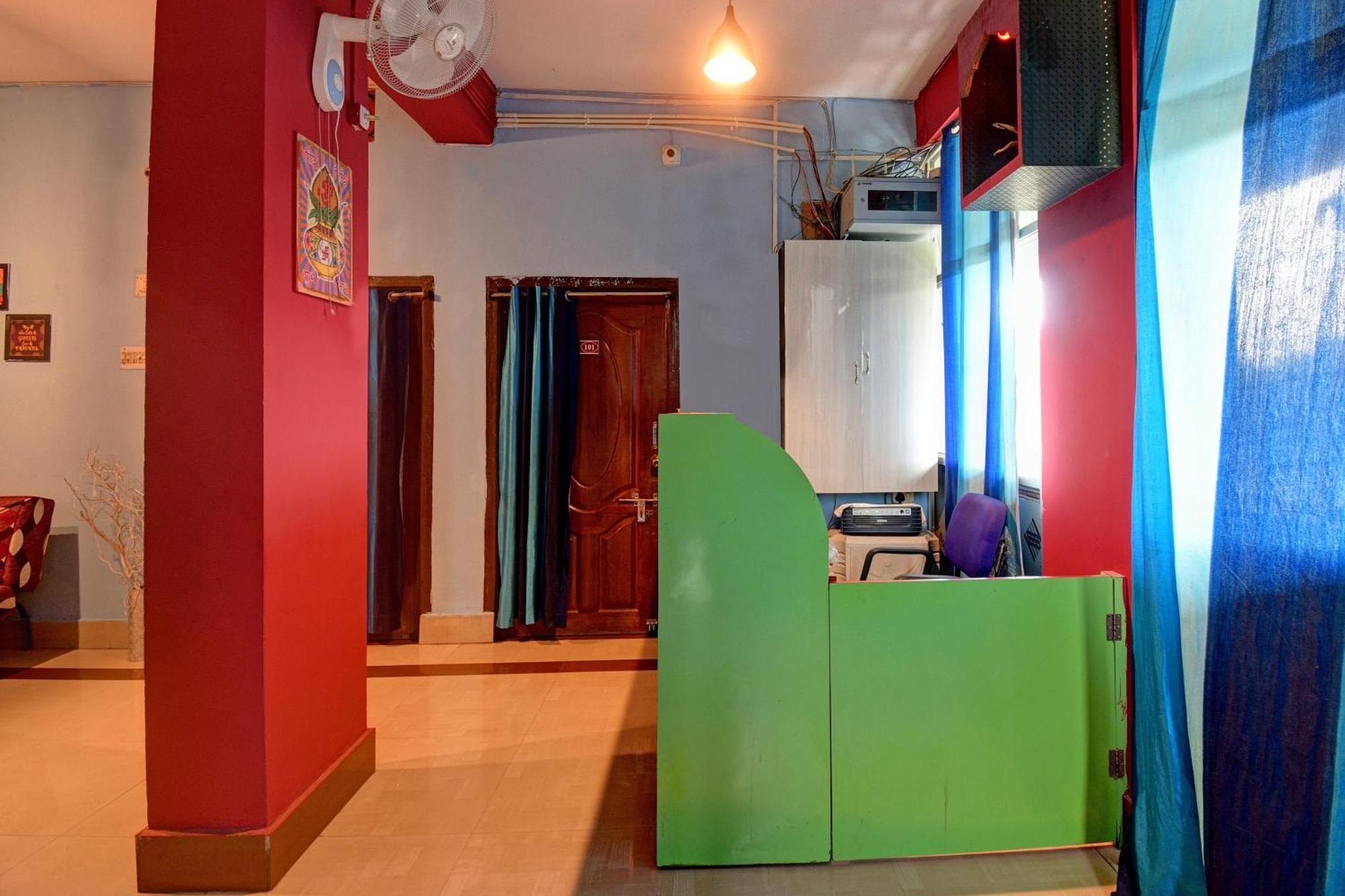 Oyo Flagship Pratikshya Guest House Baripada Exteriör bild