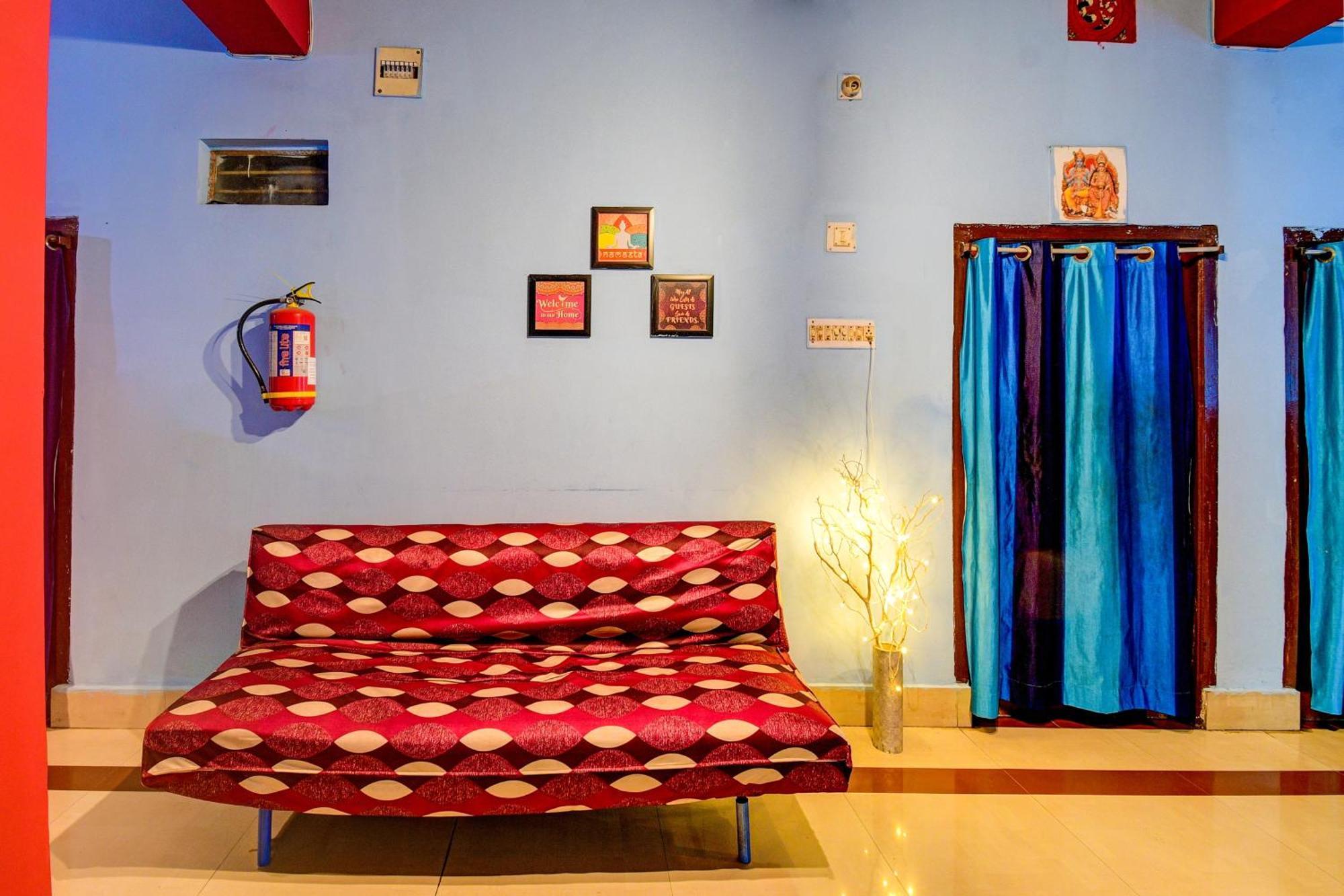 Oyo Flagship Pratikshya Guest House Baripada Exteriör bild