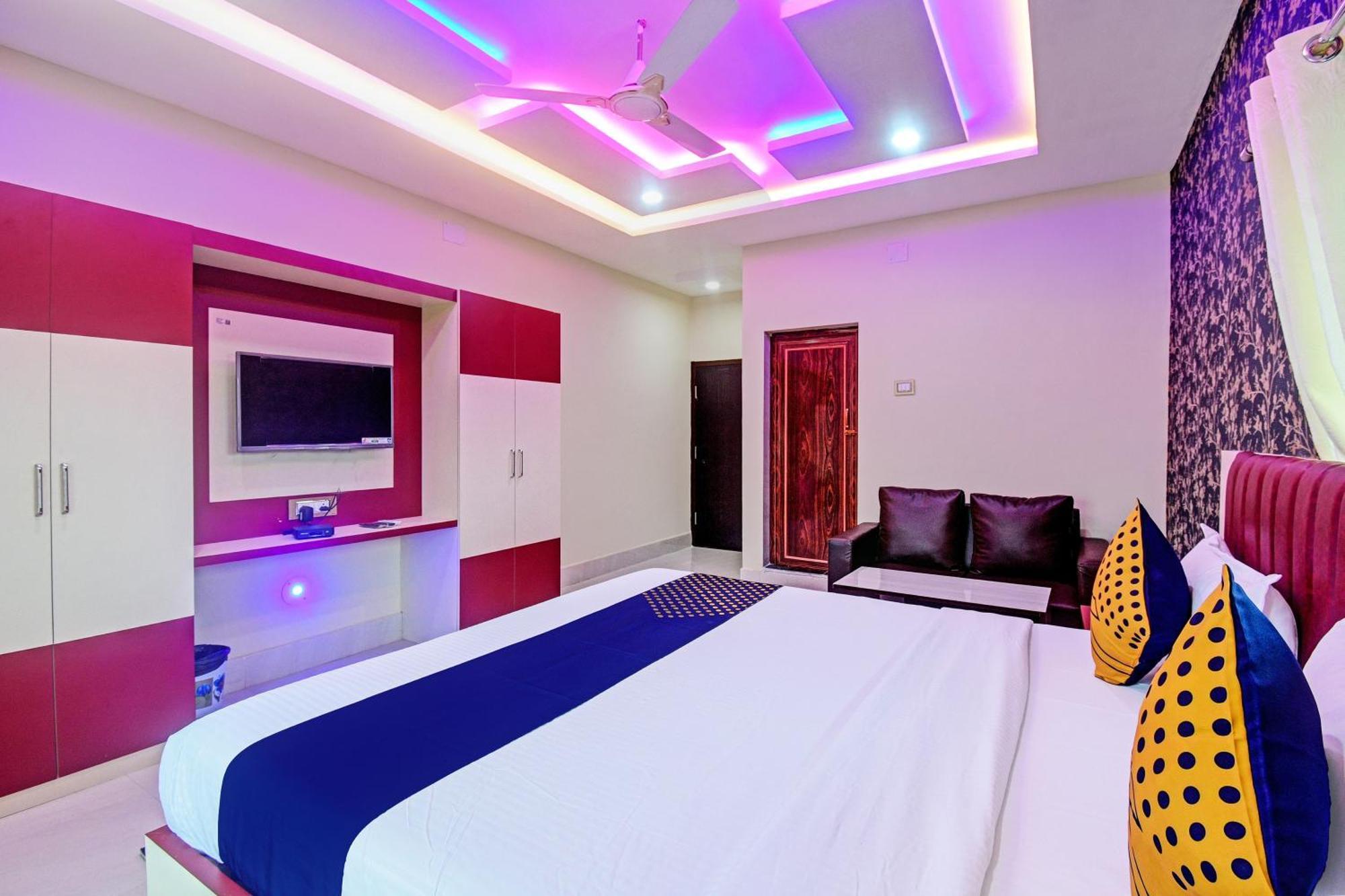 Oyo Flagship Pratikshya Guest House Baripada Exteriör bild