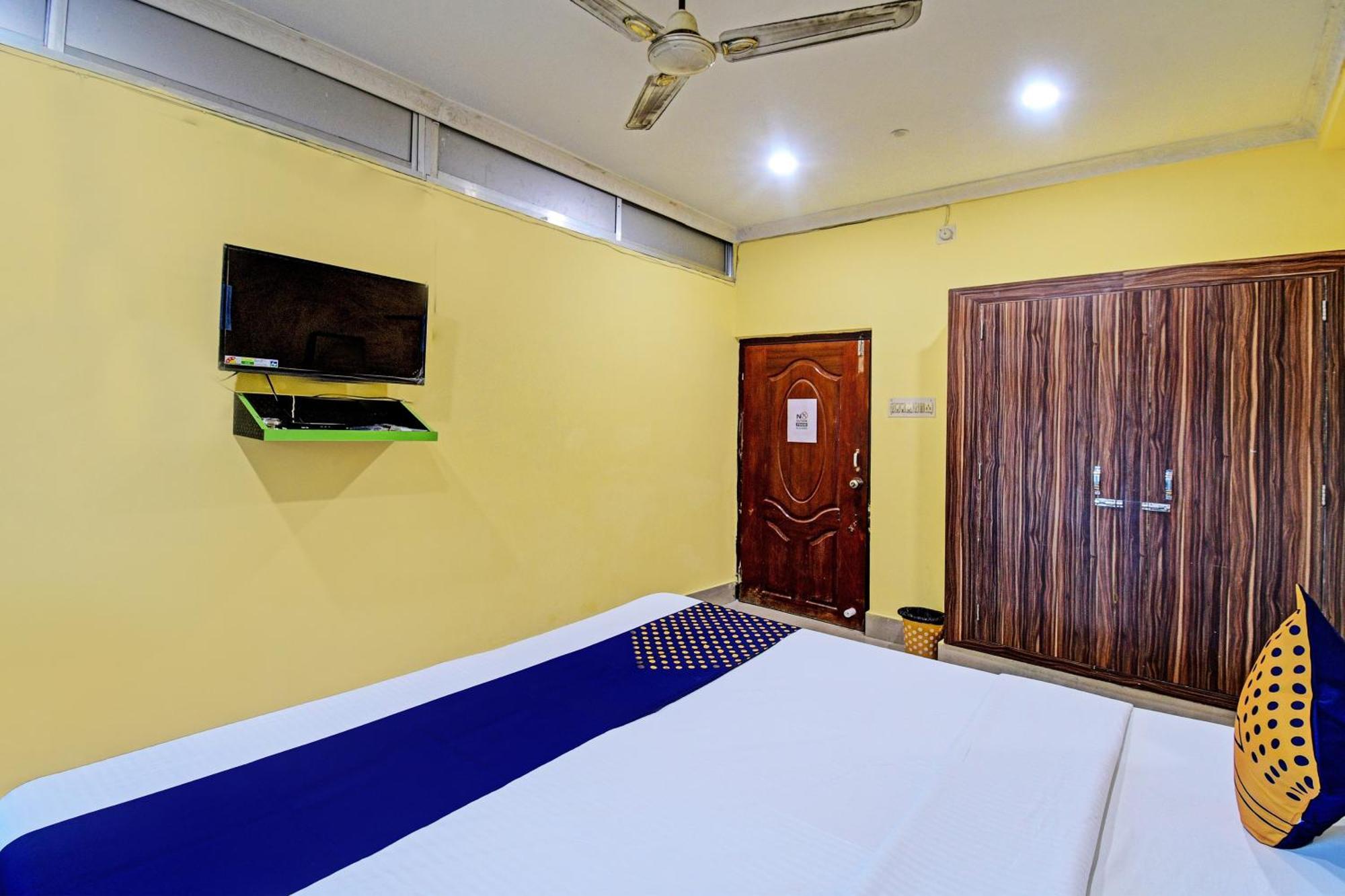 Oyo Flagship Pratikshya Guest House Baripada Exteriör bild