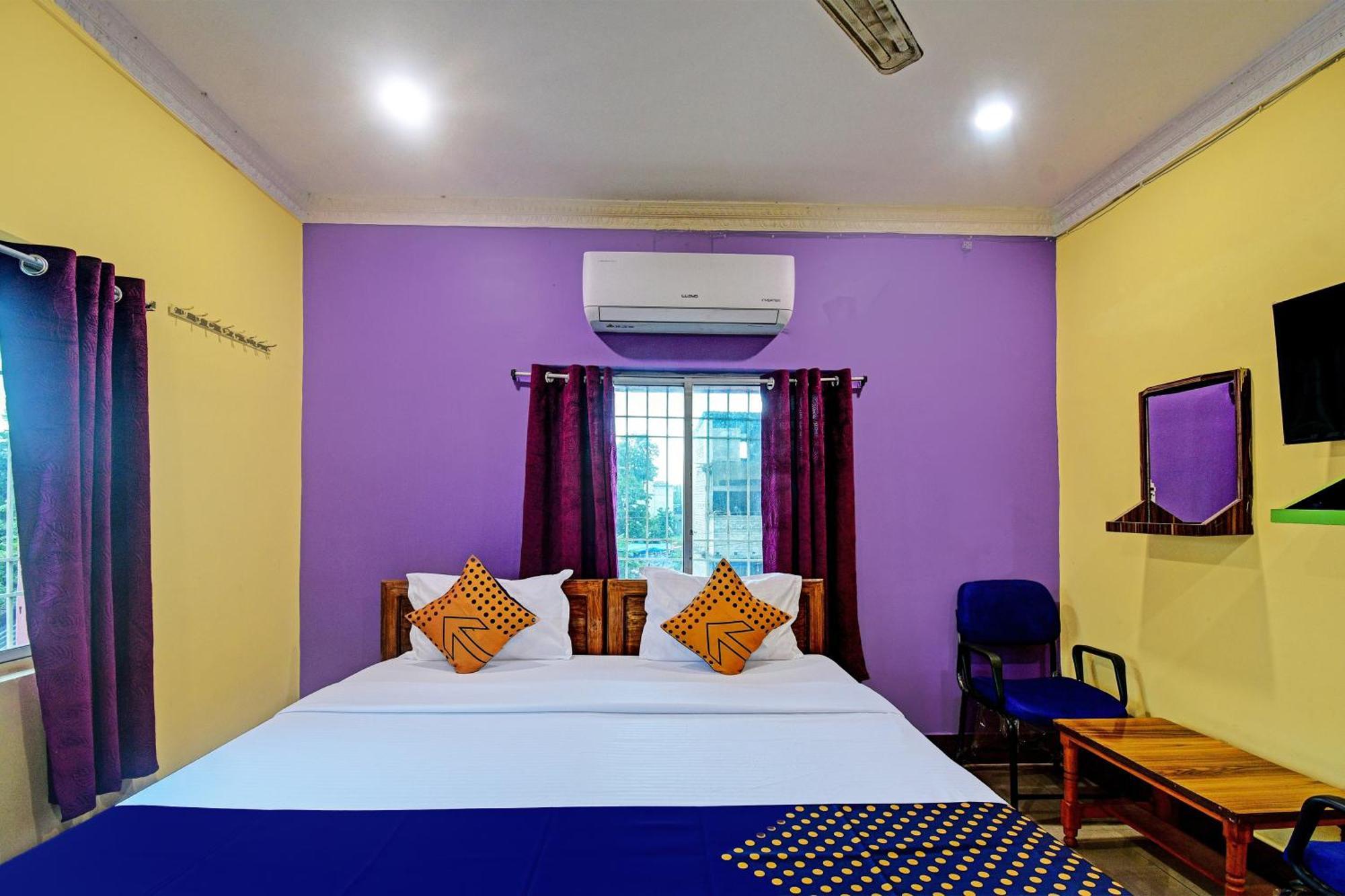 Oyo Flagship Pratikshya Guest House Baripada Exteriör bild